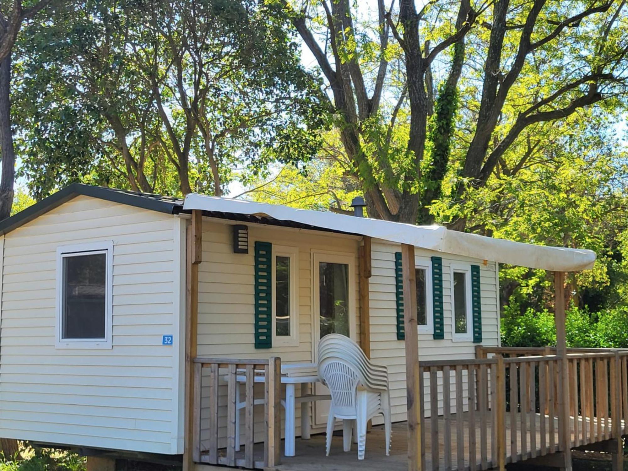 Camping Le Val De Cesse Mirepeisset Bagian luar foto