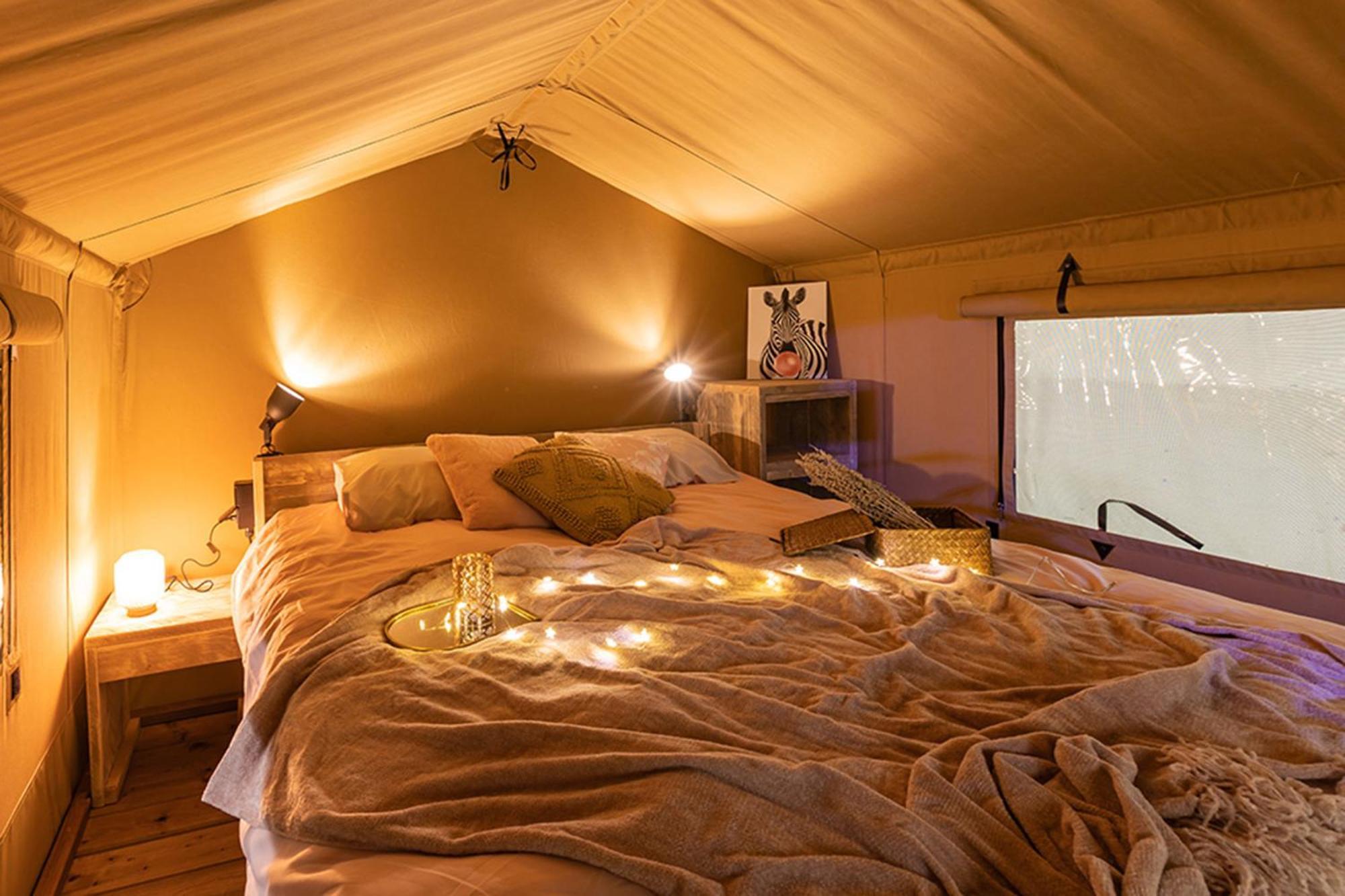 Camping Le Val De Cesse Mirepeisset Bagian luar foto